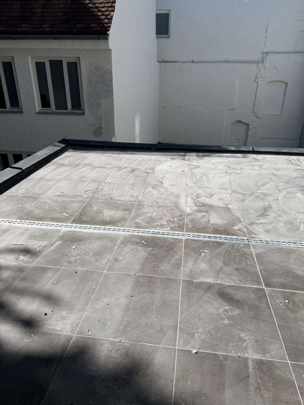 Dachterrasse zum ruhigen Innenhof