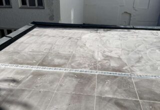 Dachterrasse zum ruhigen Innenhof