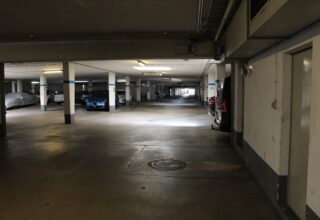 Tiefgarage mit Stellplatz