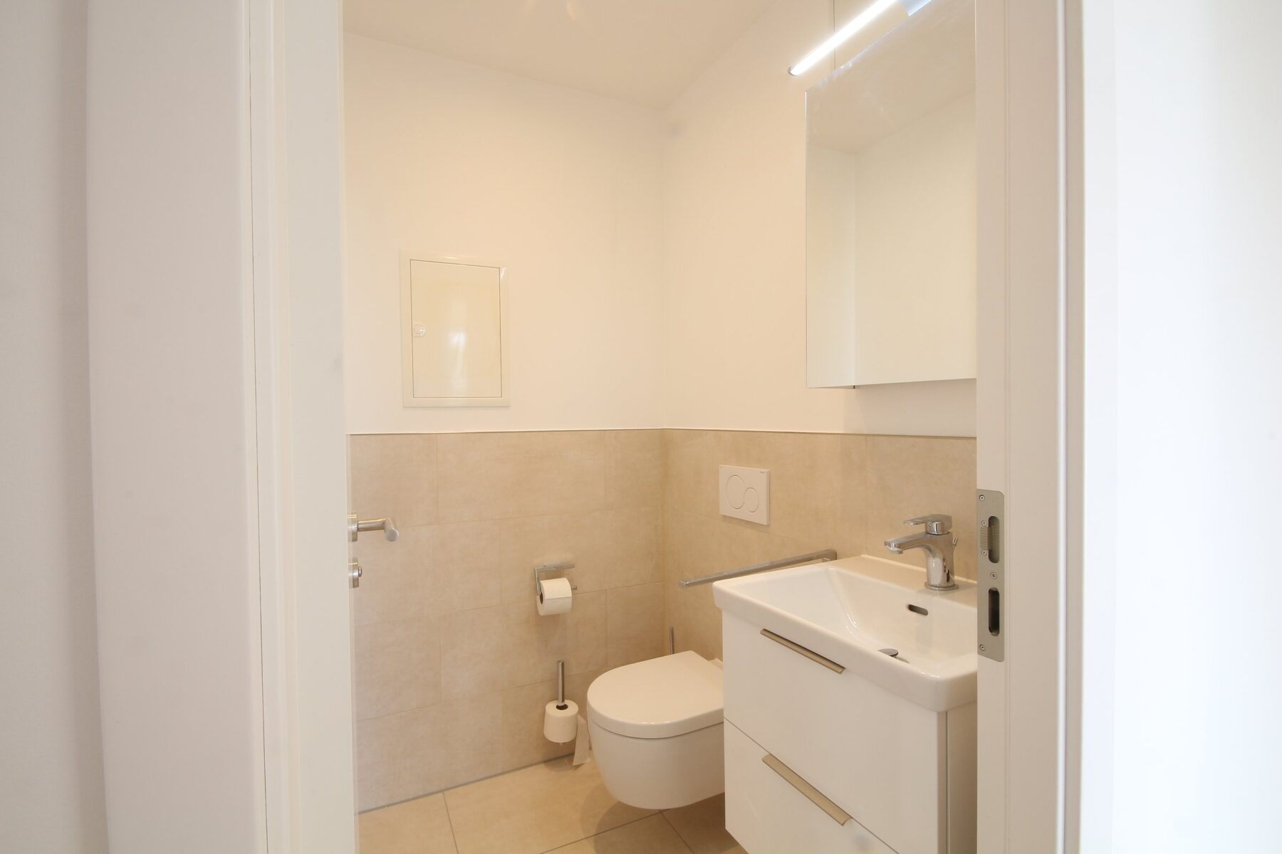 Separates Gäste-WC