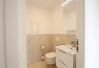 Separates Gäste-WC